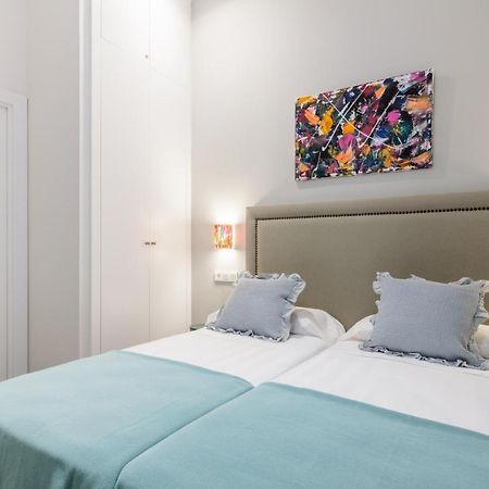 Apartamentos La Xiuca Playa Gijón Kültér fotó