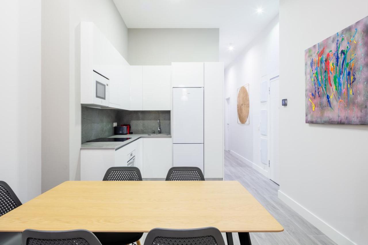 Apartamentos La Xiuca Playa Gijón Kültér fotó